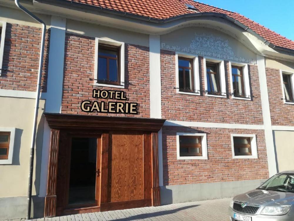 Hotel Galerie Роудніце-над-Лабем Екстер'єр фото