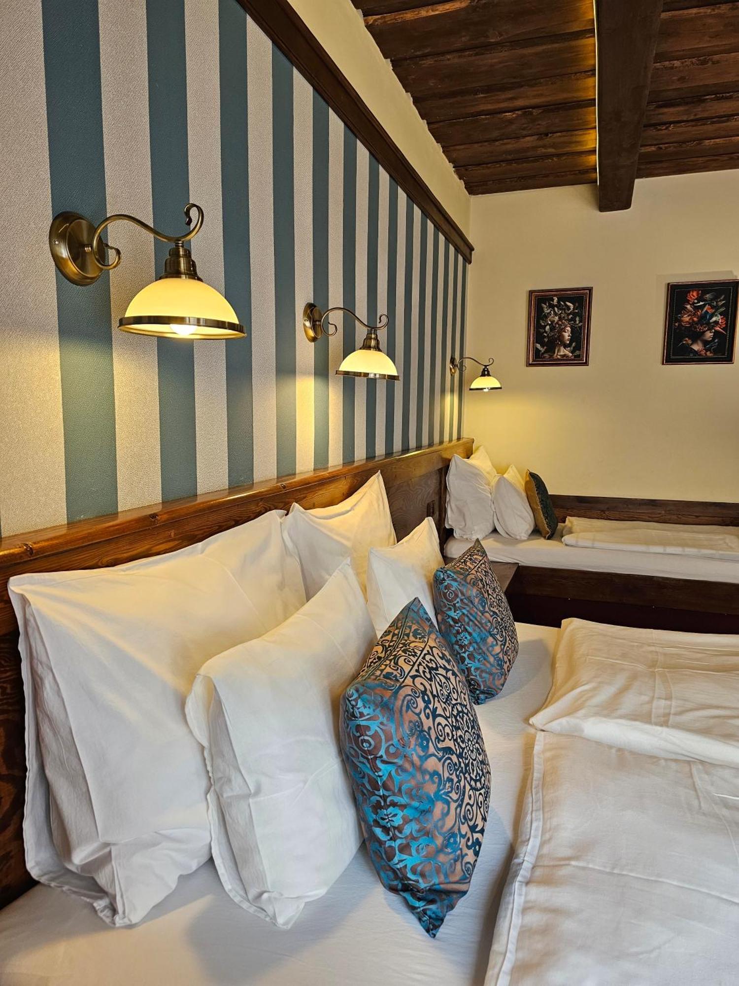 Hotel Galerie Роудніце-над-Лабем Екстер'єр фото